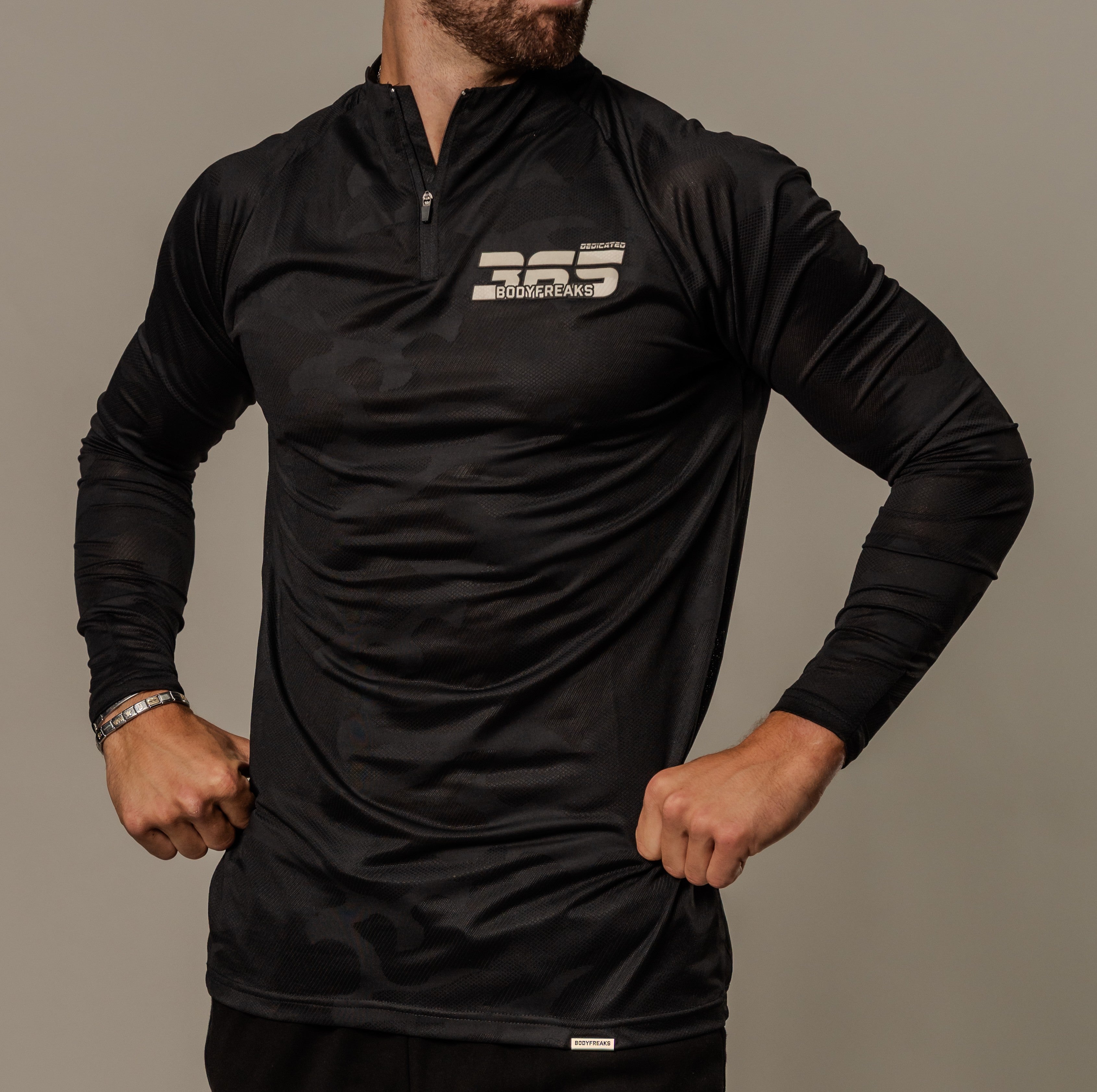 Tech Dedicated 365 1/4 Zip Top - CAMO BLACK